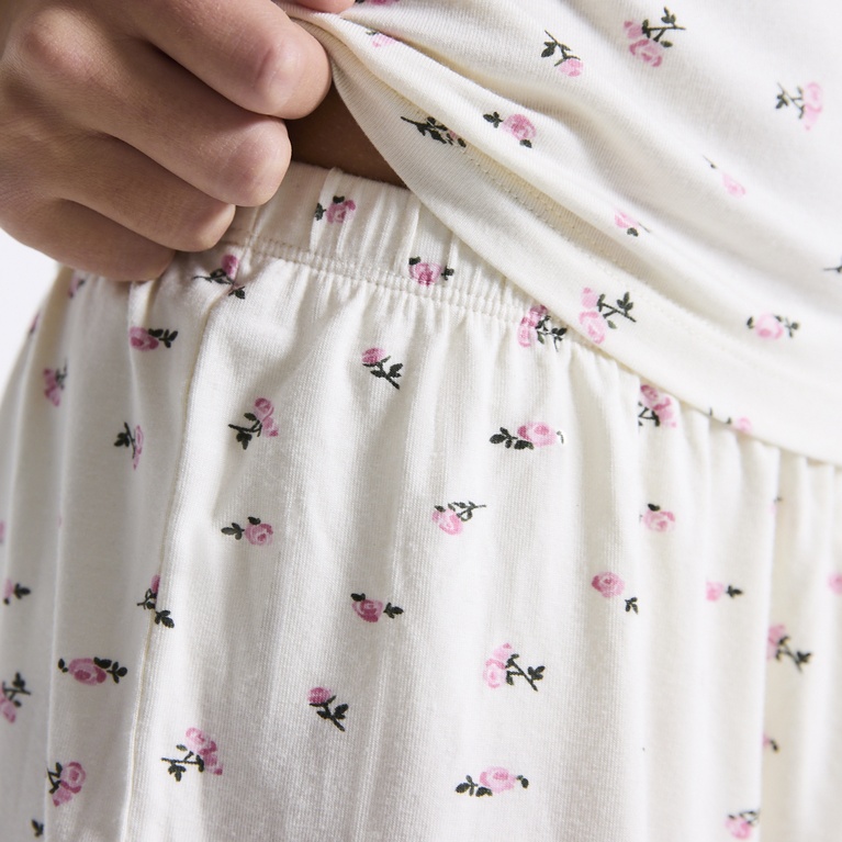Soft shorts "Hedvig printed star" Off white